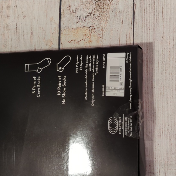 NEW The Nightmare Before Christmas Socks - Picture 3 of 4